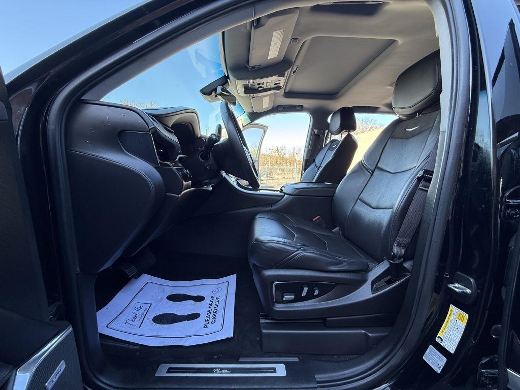 Cadillac Escalade  2017