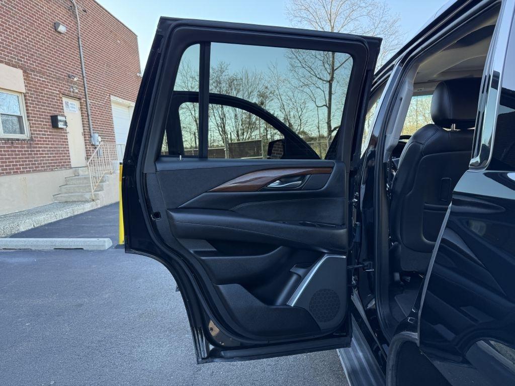 Cadillac Escalade  2017