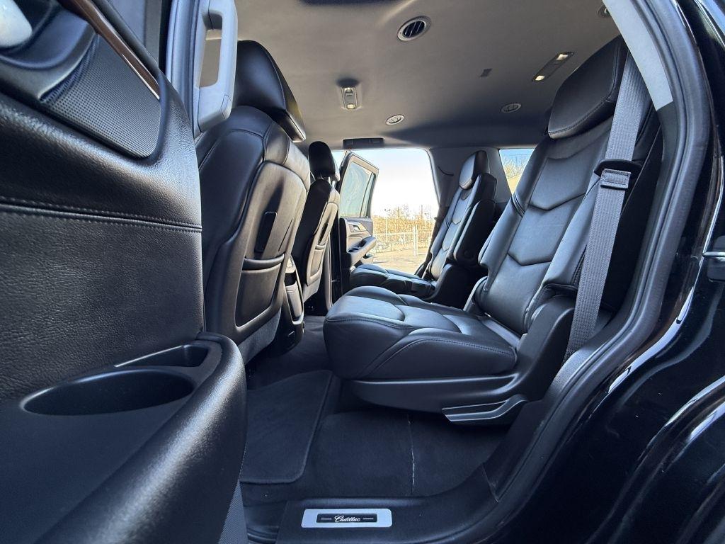 Cadillac Escalade  2017