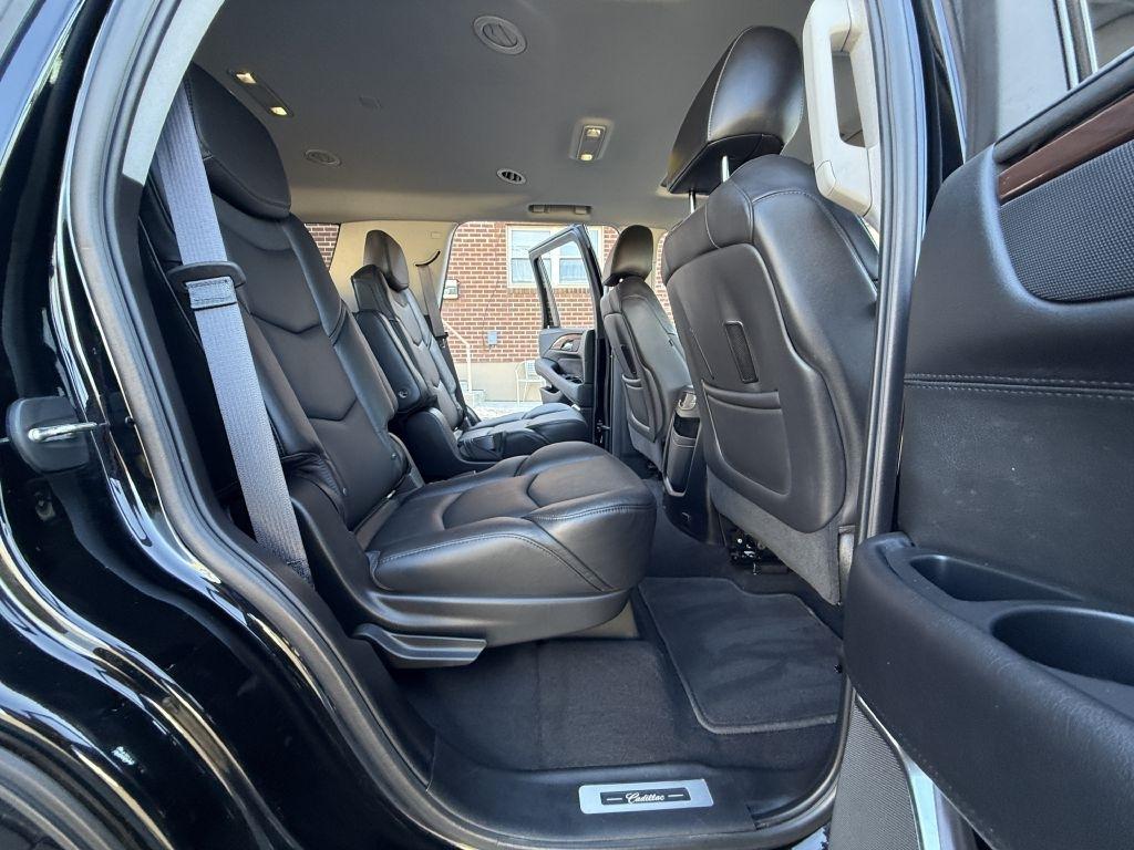 Cadillac Escalade  2017