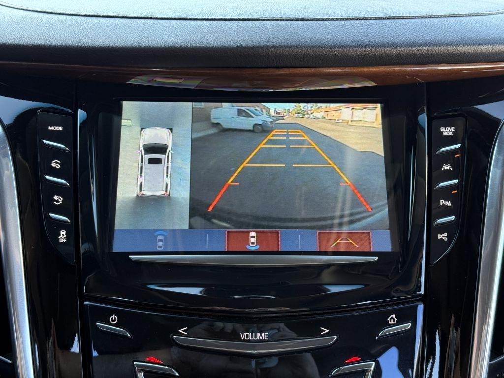 Cadillac Escalade  2017