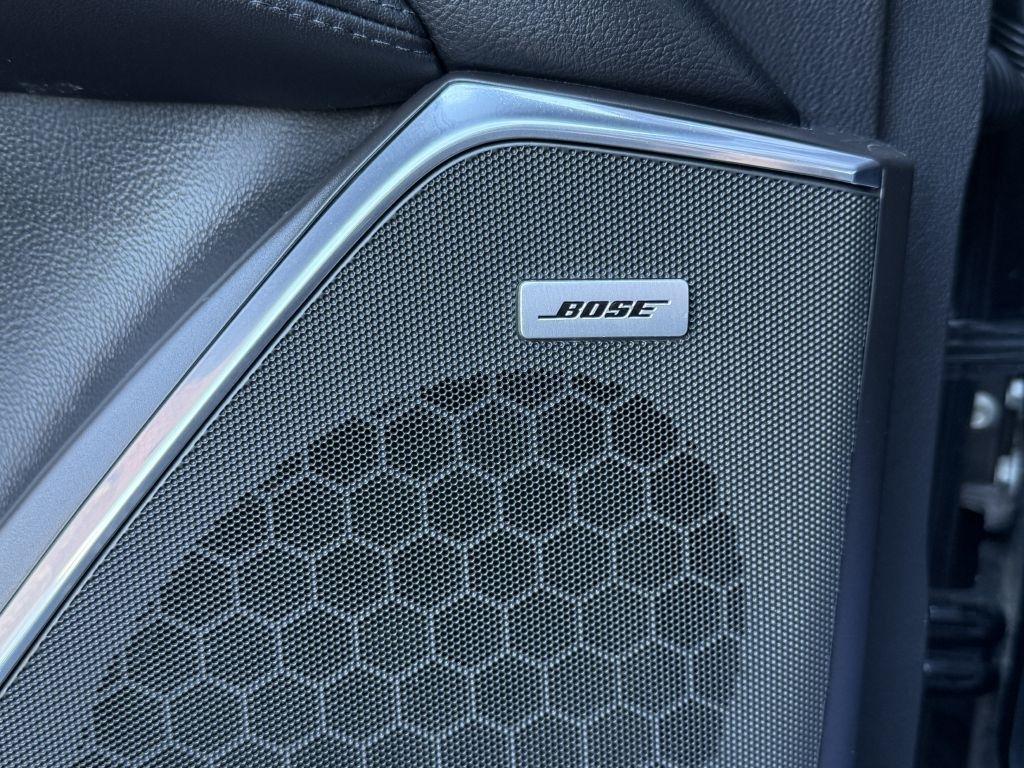 Cadillac Escalade  2017