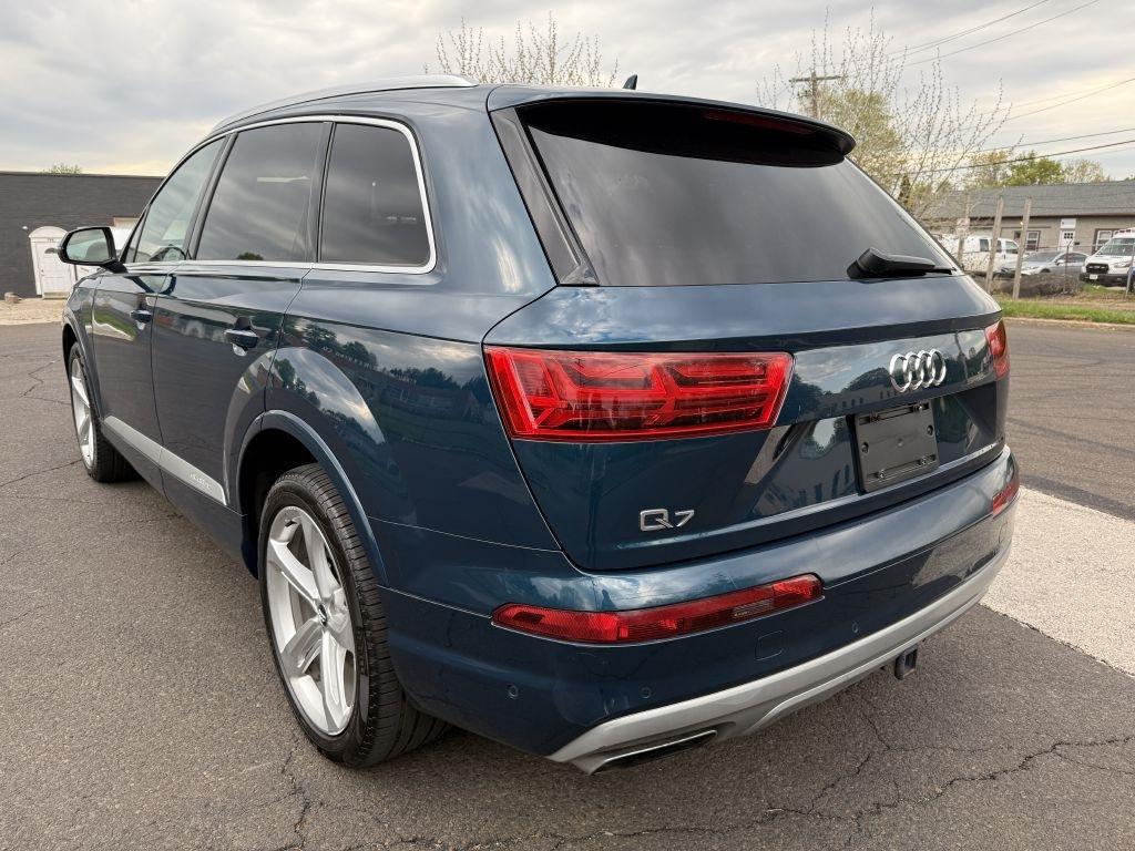 Audi Q7  2019
