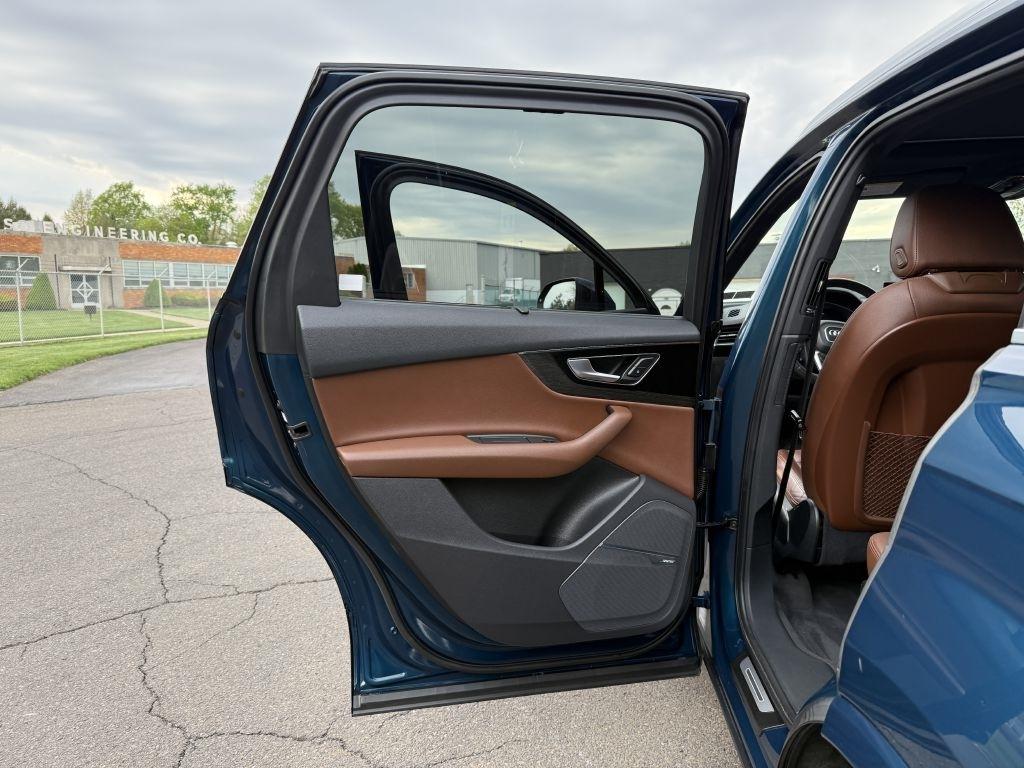Audi Q7  2019
