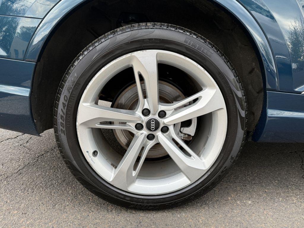Audi Q7  2019