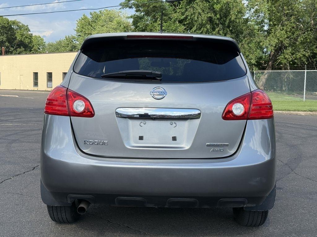 Nissan Rogue  2013