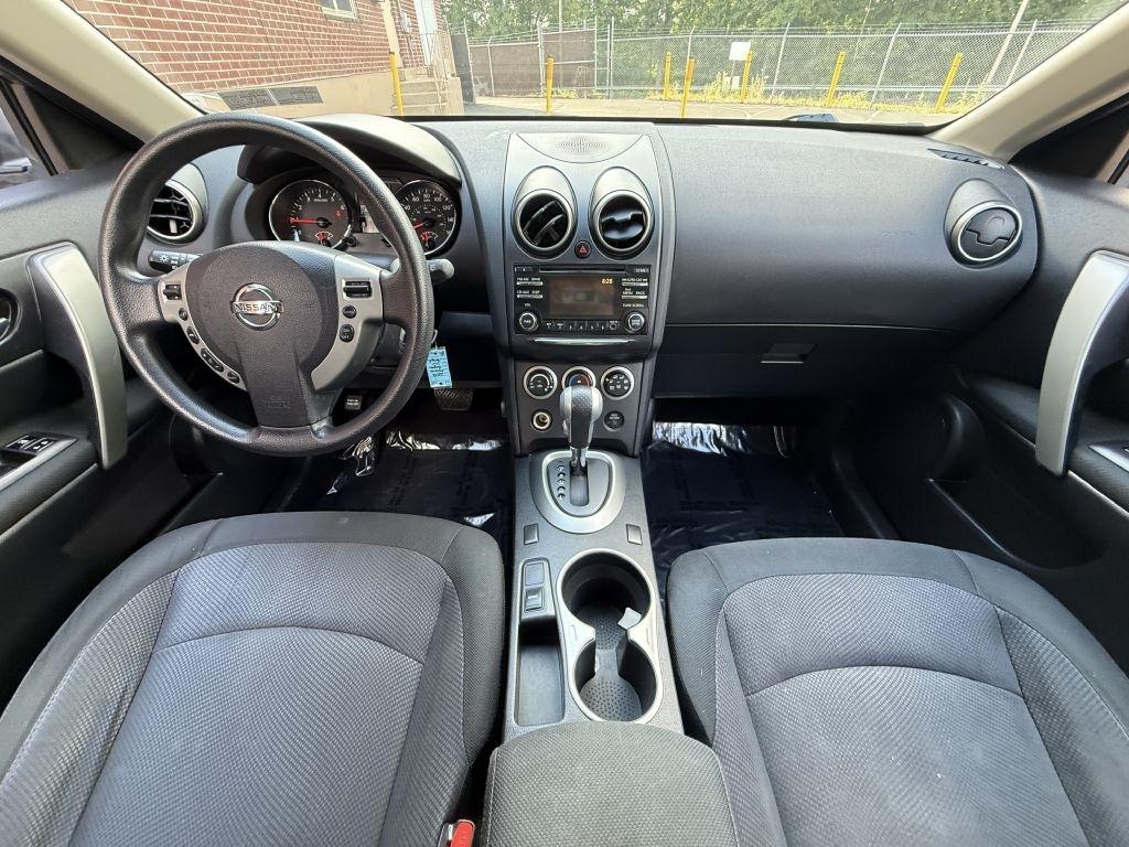 Nissan Rogue  2013
