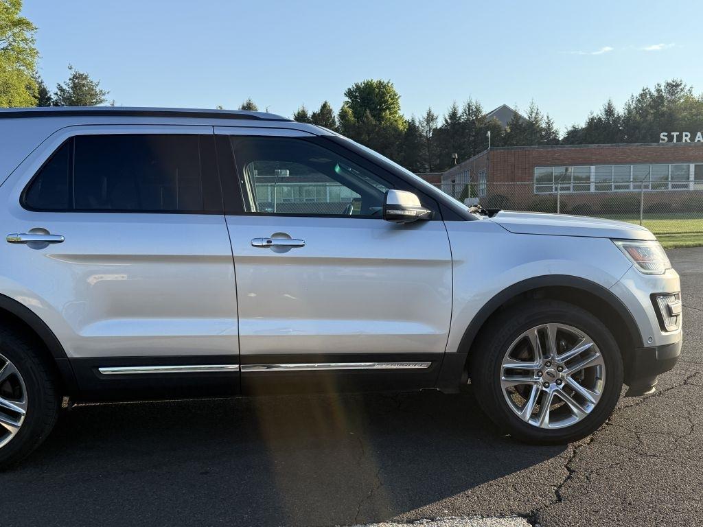 Ford Explorer  2017