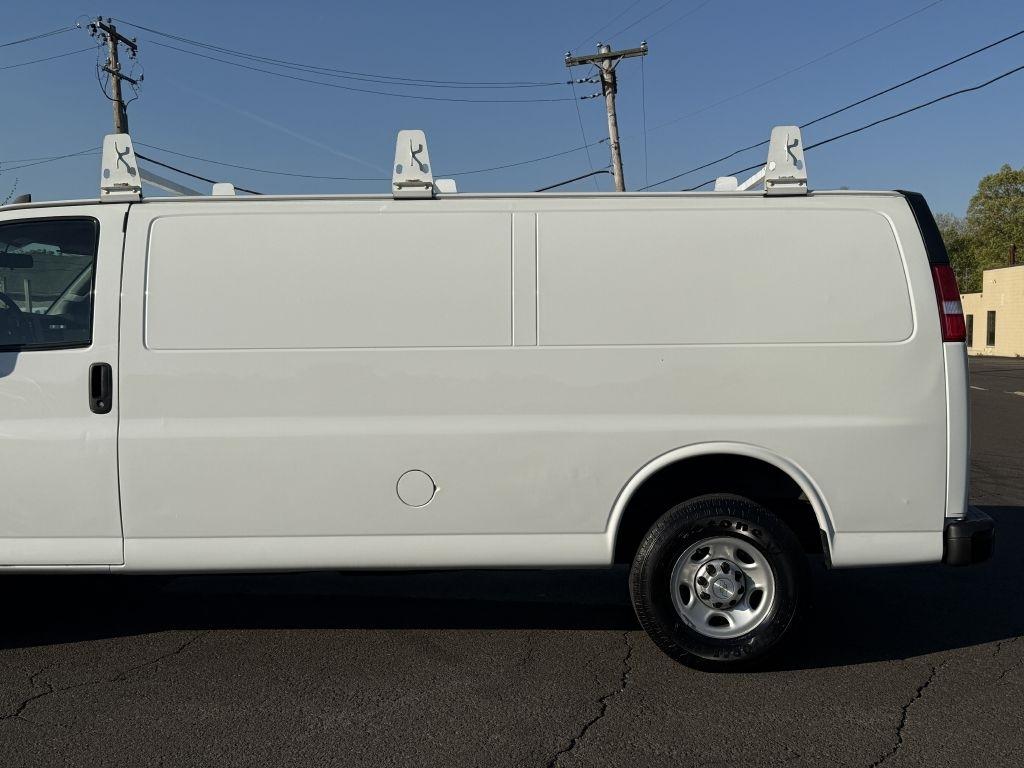 Chevrolet Express  2021