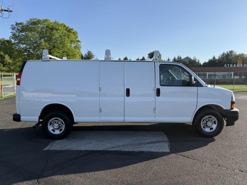 Chevrolet Express  2021