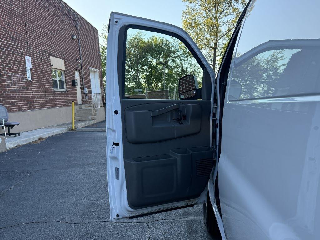 Chevrolet Express  2021