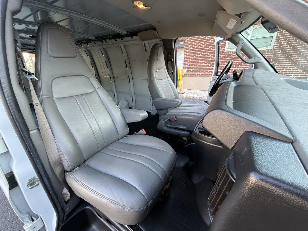 Chevrolet Express  2021