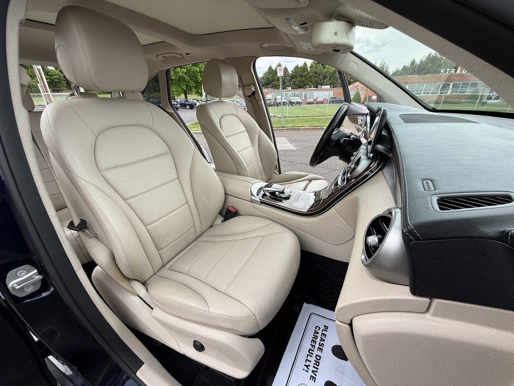 Mercedes-Benz GLC-Class  2018