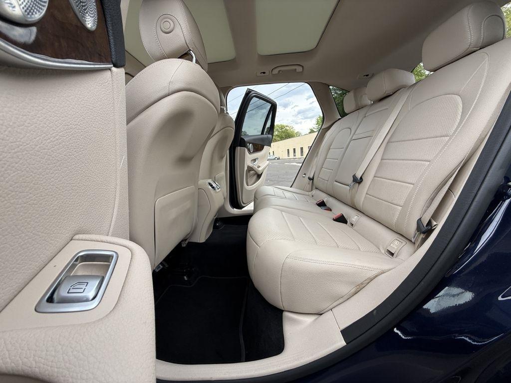 Mercedes-Benz GLC-Class  2018