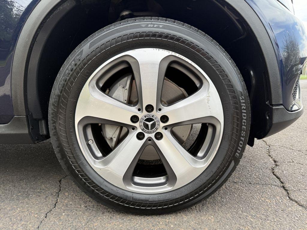 Mercedes-Benz GLC-Class  2018