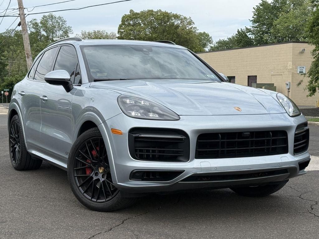 Porsche Cayenne  2021