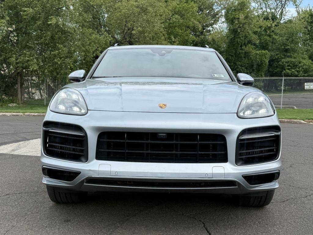 Porsche Cayenne  2021