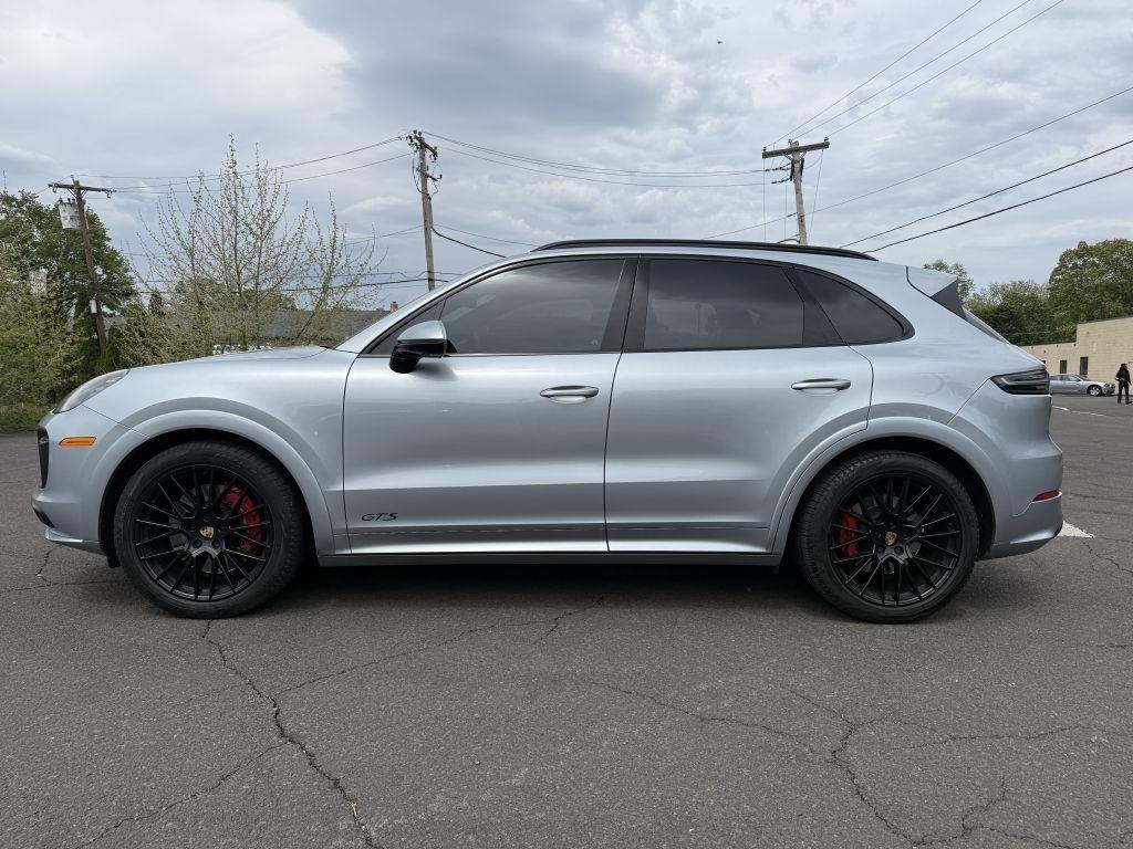 Porsche Cayenne  2021