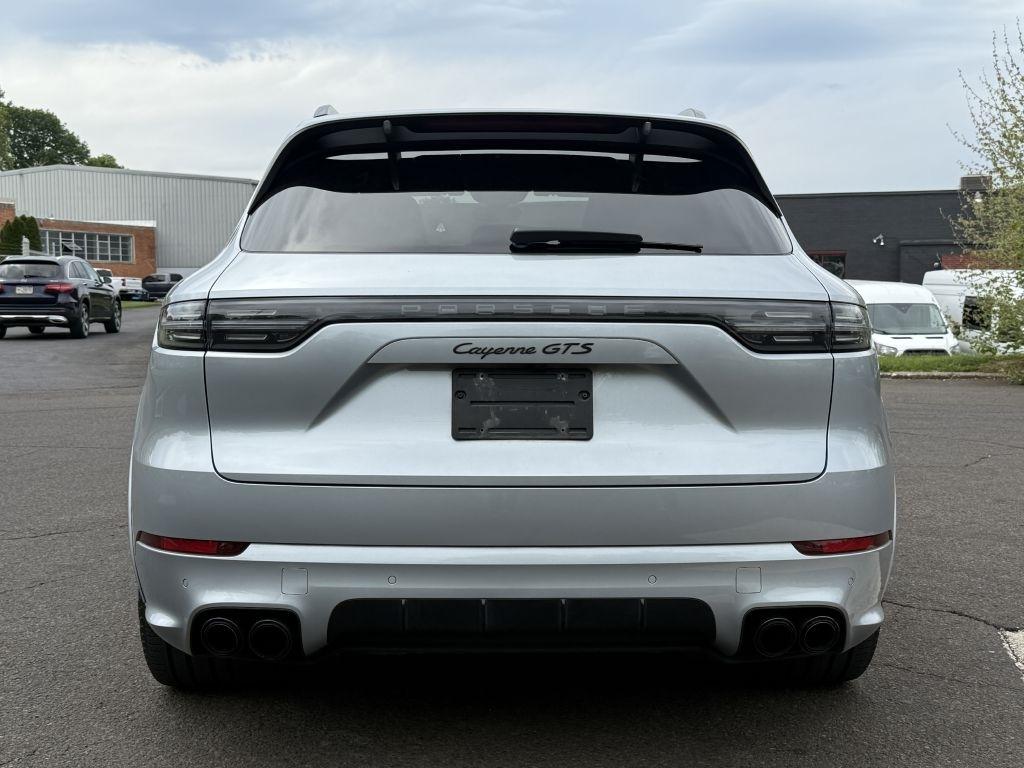 Porsche Cayenne  2021