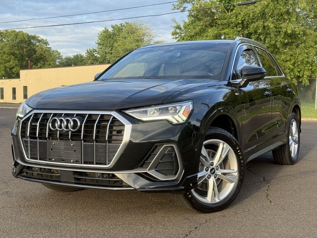 2021 Audi Q3 45 TFSI S Line Premium Plus quattro's photo