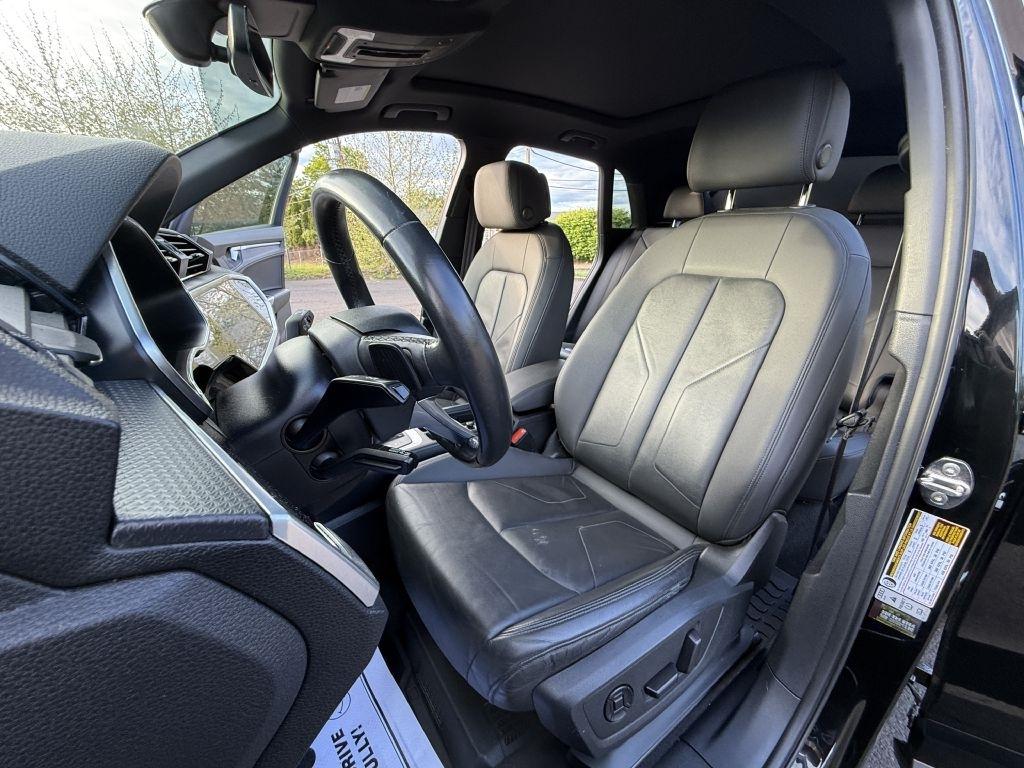 Audi Q3  2021