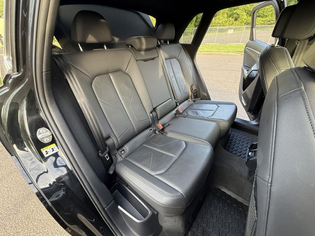 Audi Q3  2021
