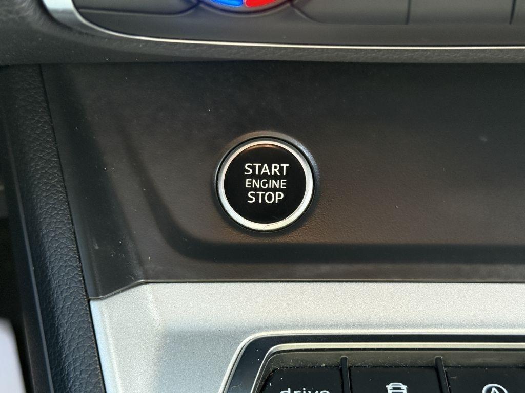 Audi Q3  2021