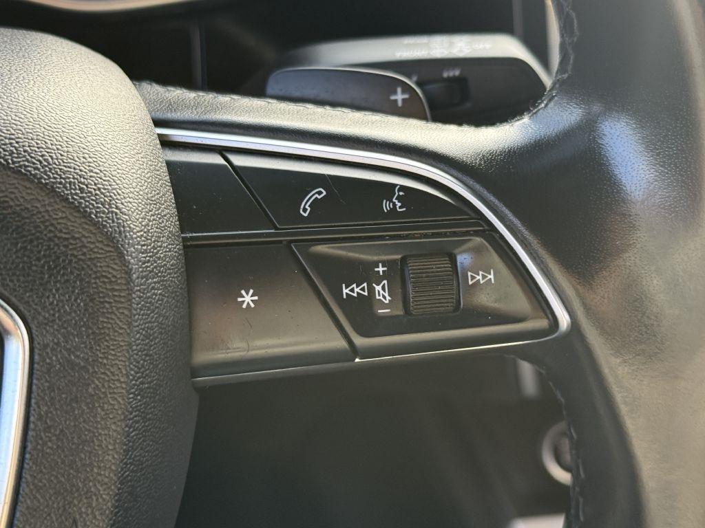 Audi Q3  2021