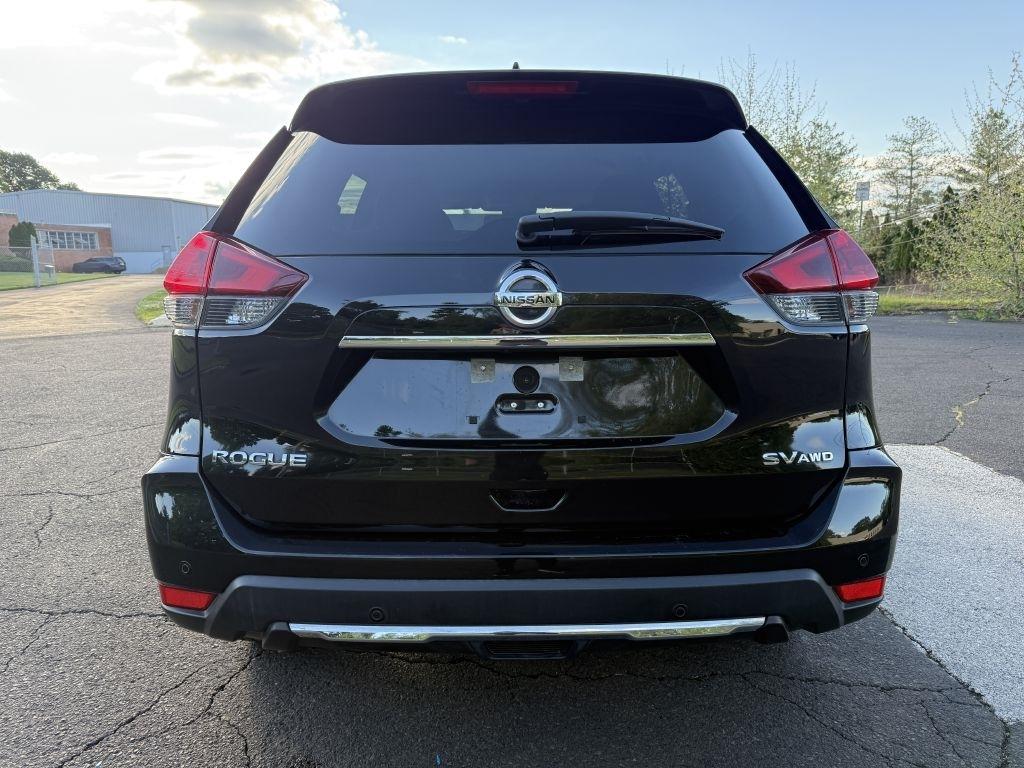 Nissan Rogue  2020