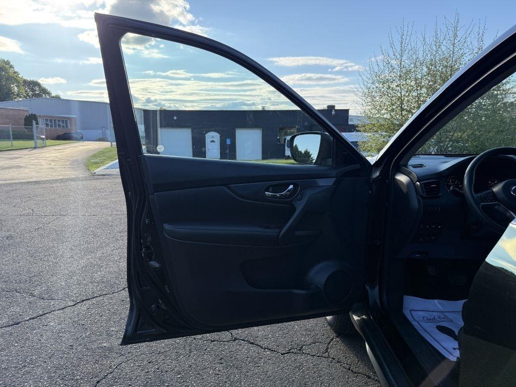 Nissan Rogue  2020