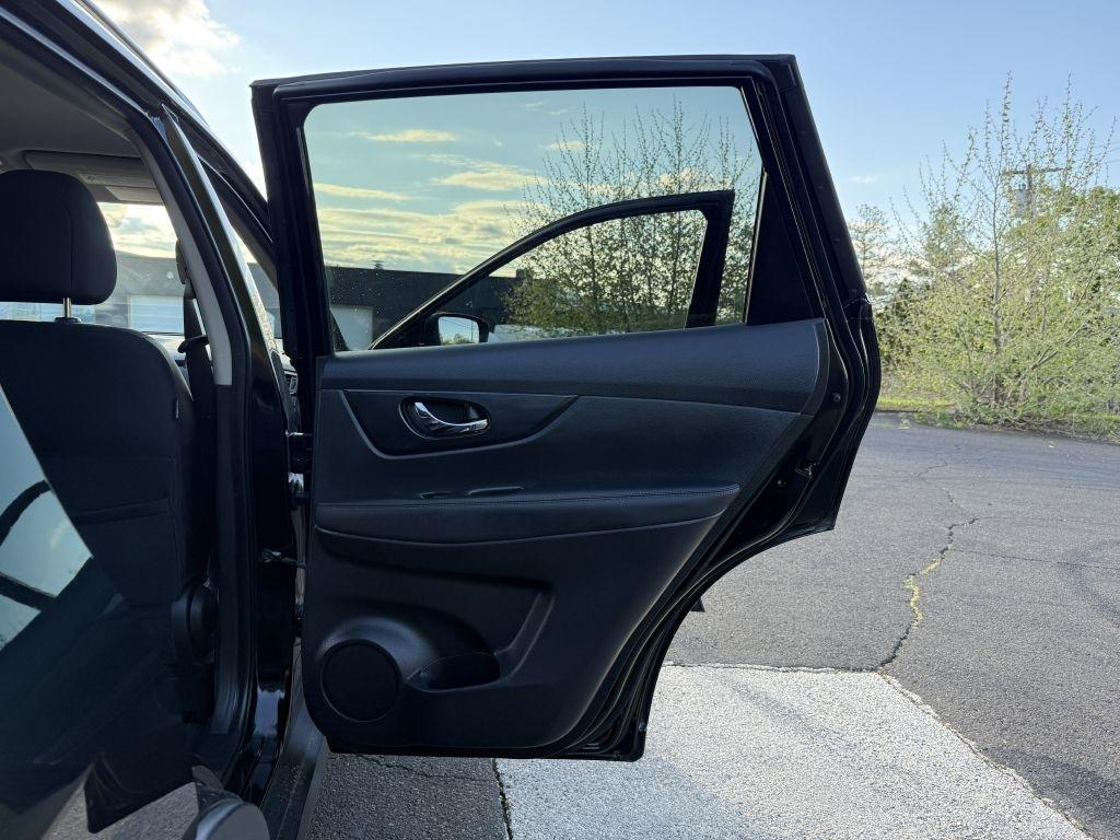 Nissan Rogue  2020