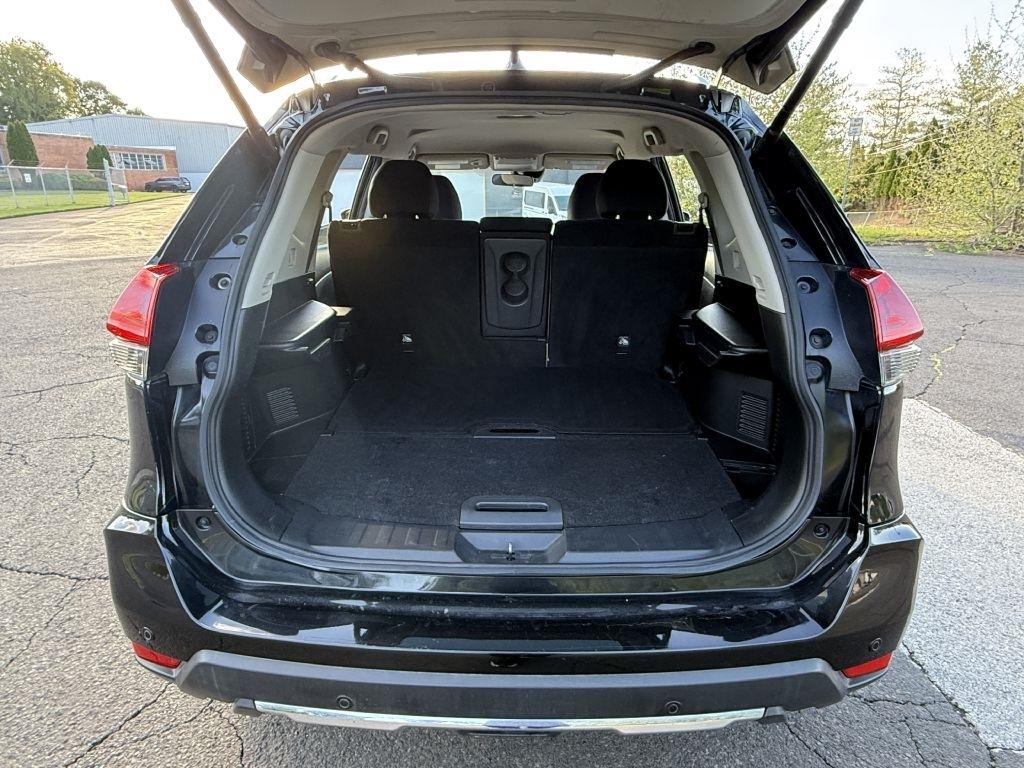 Nissan Rogue  2020