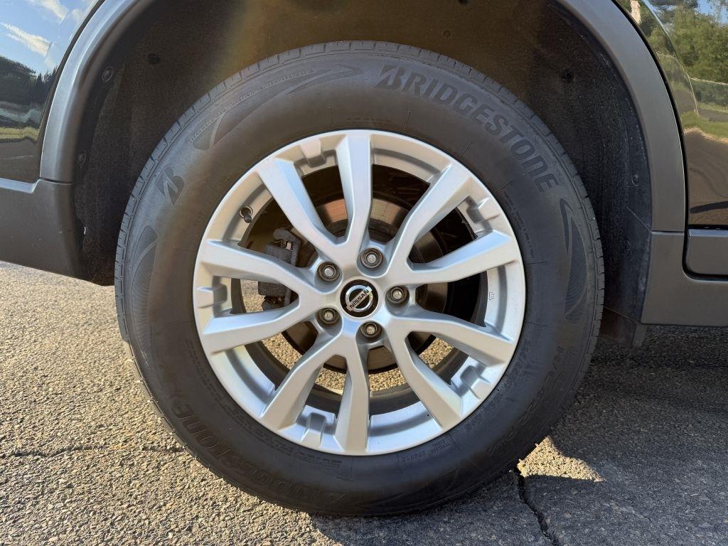 Nissan Rogue  2020