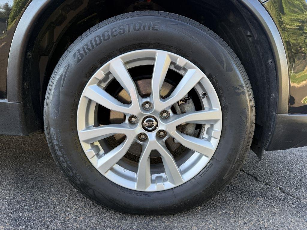 Nissan Rogue  2020