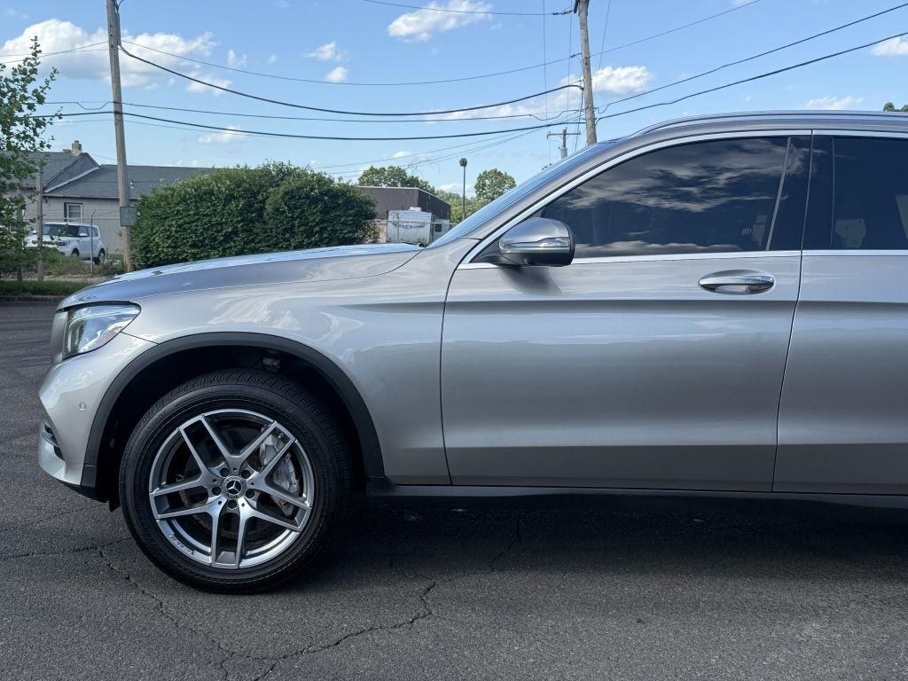 Mercedes-Benz GLC-Class  2019