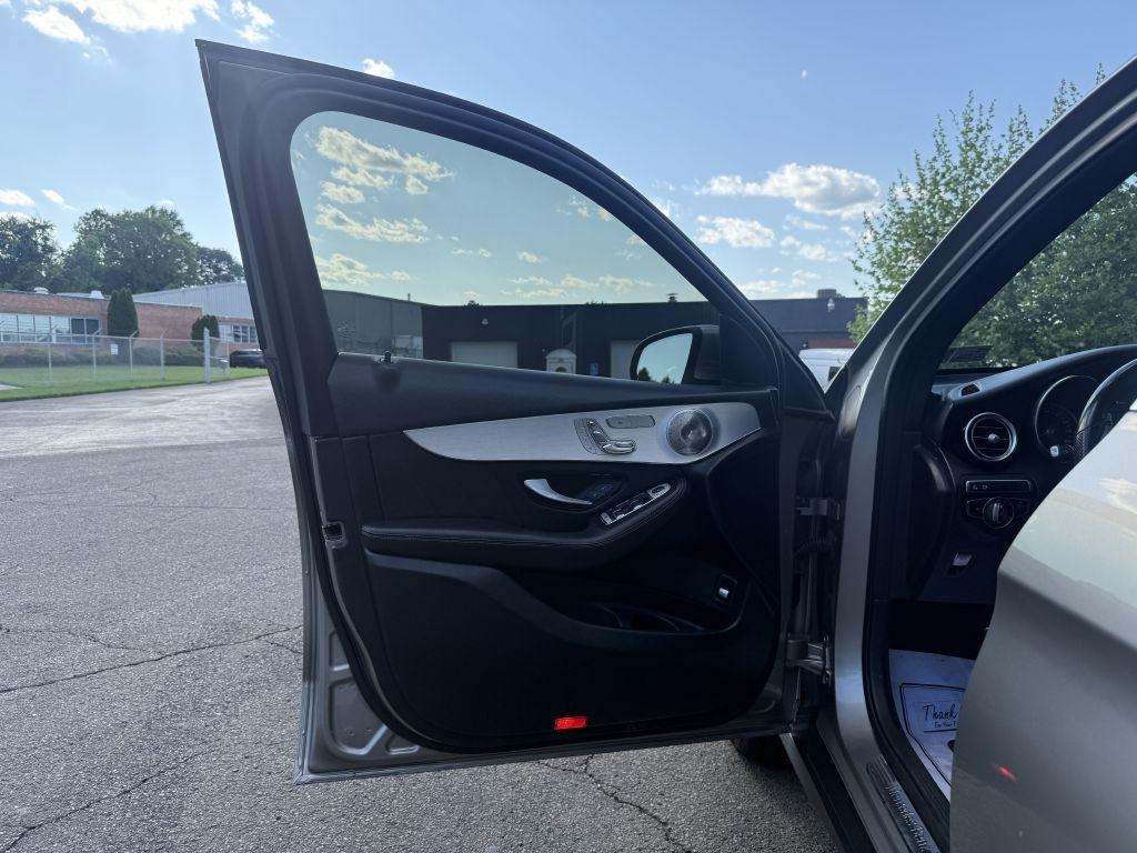 Mercedes-Benz GLC-Class  2019