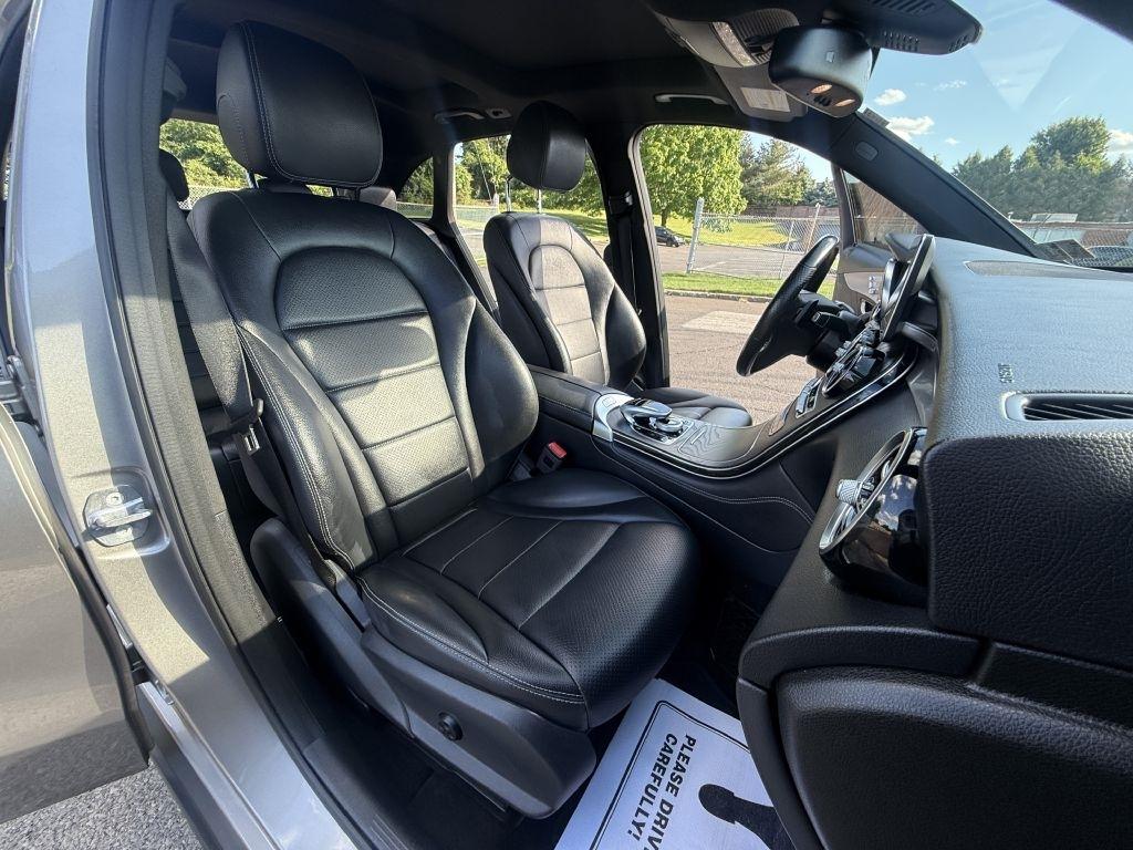 Mercedes-Benz GLC-Class  2019