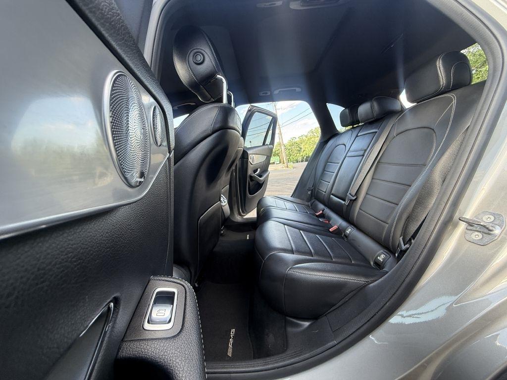 Mercedes-Benz GLC-Class  2019