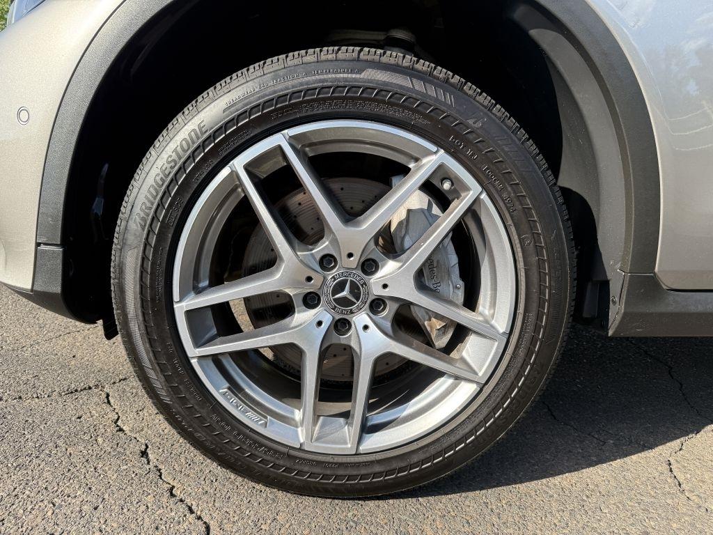Mercedes-Benz GLC-Class  2019