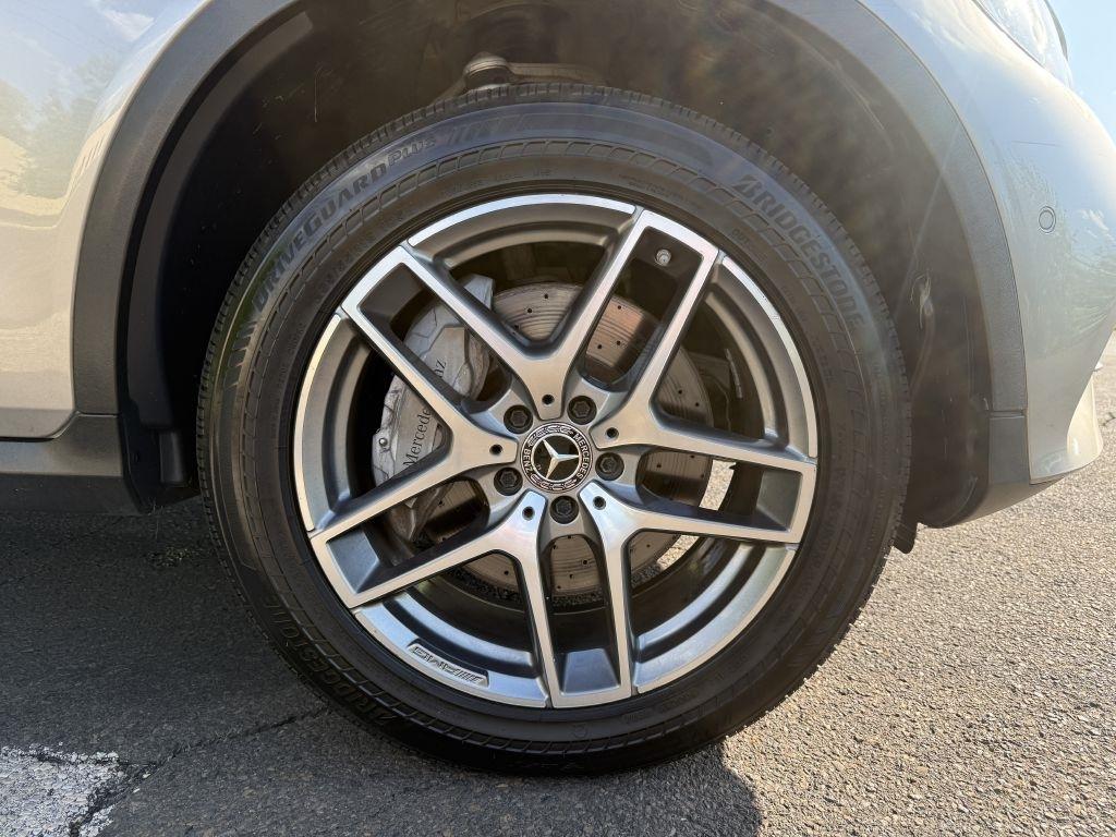 Mercedes-Benz GLC-Class  2019