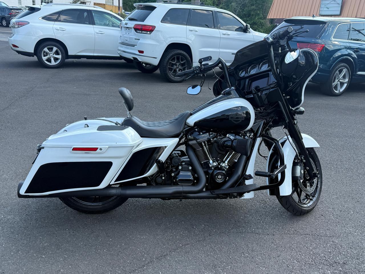 Harley-Davidson FLHXS  2020