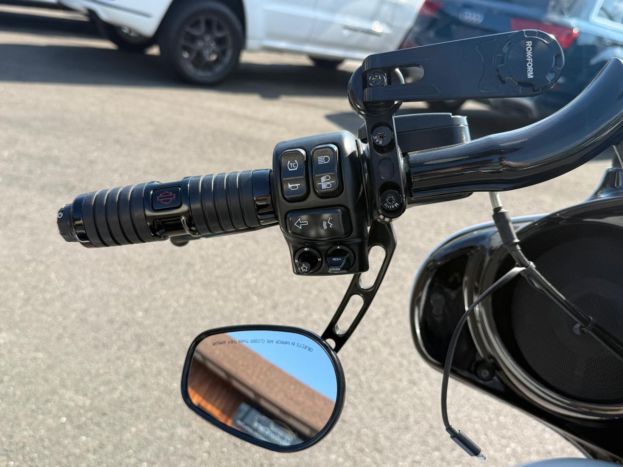 Harley-Davidson FLHXS  2020