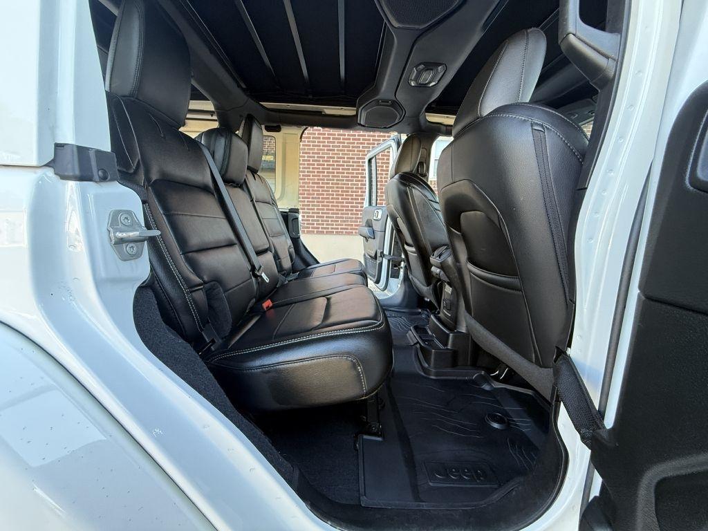 Jeep Wrangler  2021