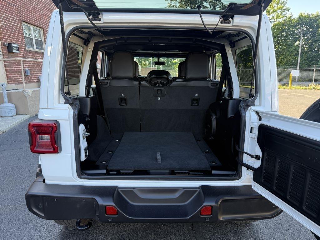 Jeep Wrangler  2021