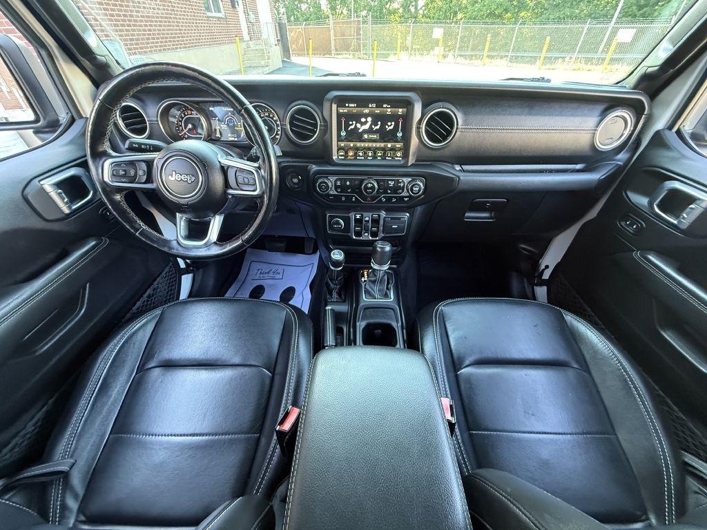 Jeep Wrangler  2021