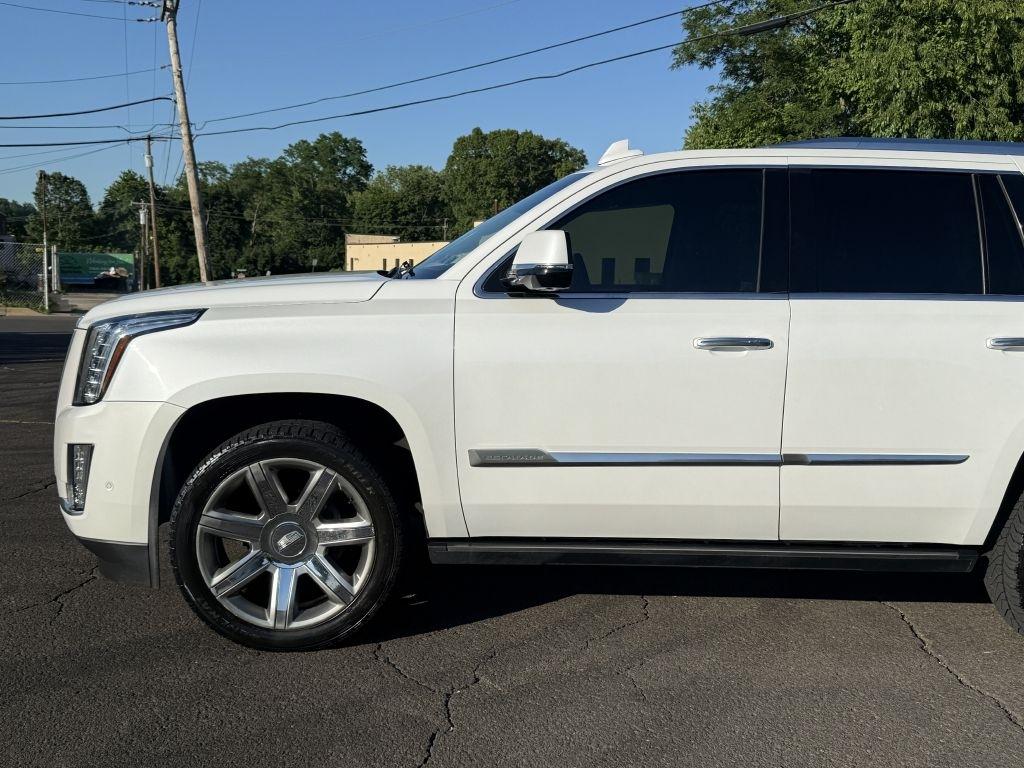 Cadillac Escalade  2017