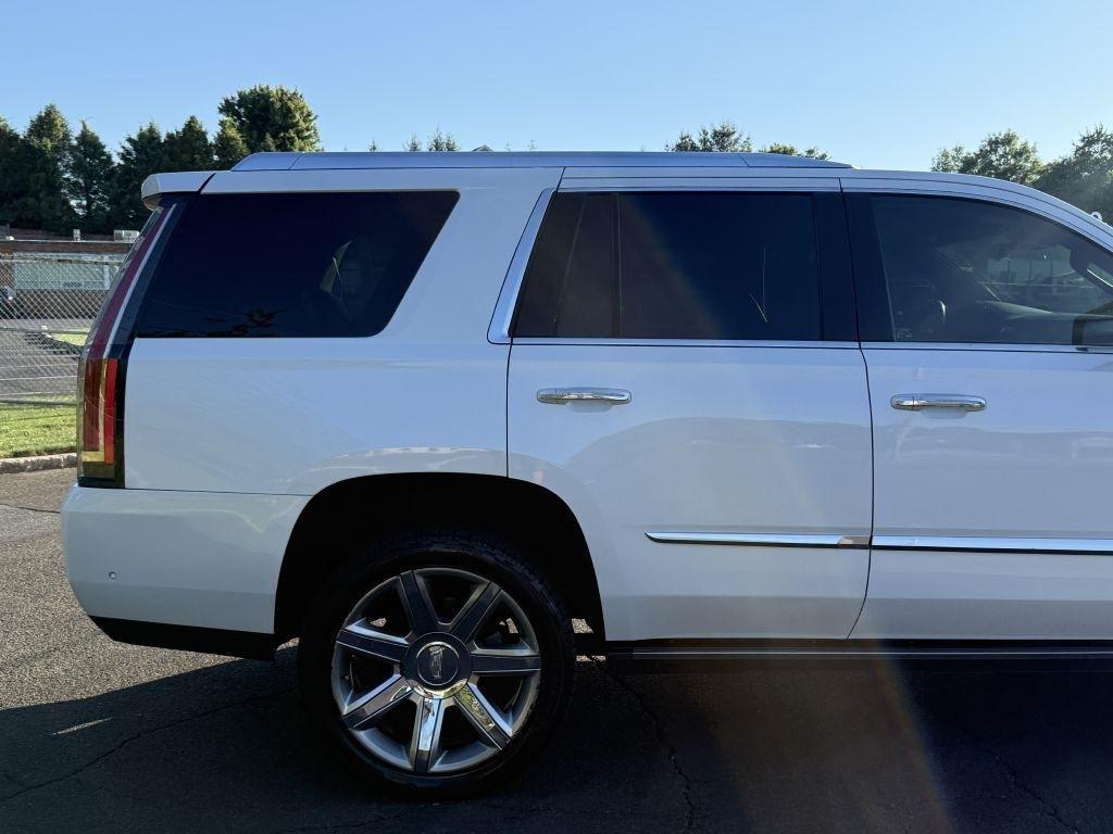 Cadillac Escalade  2017
