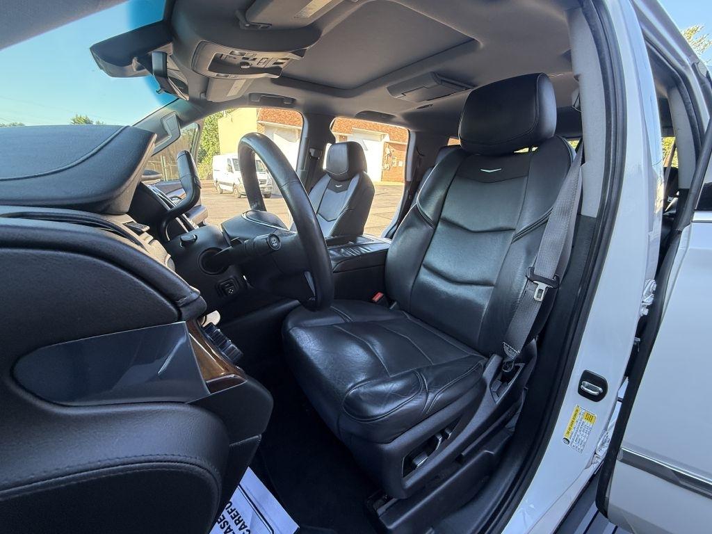 Cadillac Escalade  2017