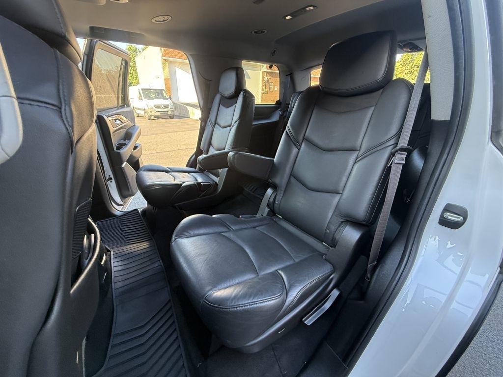 Cadillac Escalade  2017