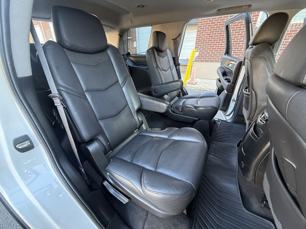 Cadillac Escalade  2017